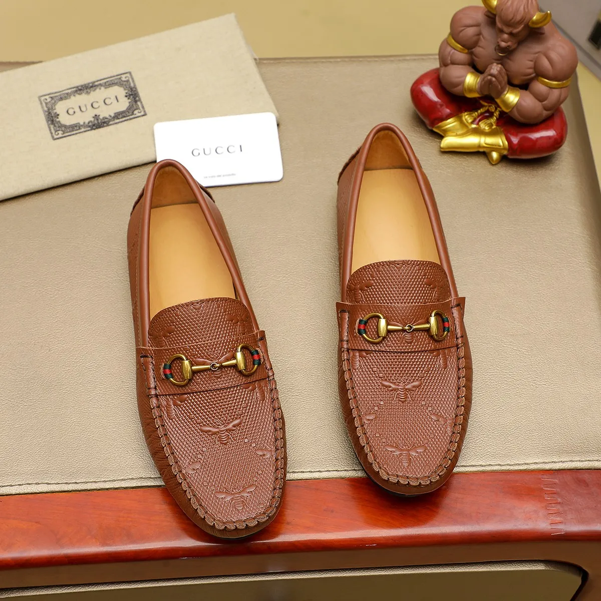 Men's shoes💰380💰🕷🕷️【 GUCCI 】Gucci's best-selling trendy men's casual slip-on shoes 🇨🇳Official website original 1:1 mold 💯Original quality, fine workmanship ☘Fashionable and versatile, perfect shape, comfortable on the feet 🍓Trendy men's recommended model, imported cowhide on the top layer 🎋High-quality pigskin lining, rubber wear-resistant and non-slip outsole, high-end atmosphere, worth owning 🍉Optional 38-44